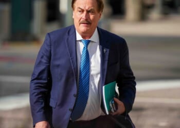 MyPillow CEO Mike Lindell files to run for Minnesota governor
