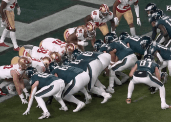 Eagles do the tush push play