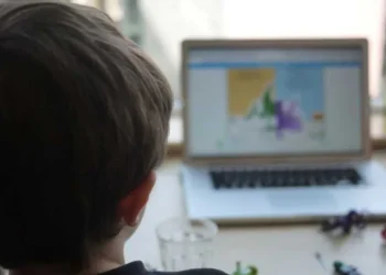 New York teacher compelled 7th graders to view deranged pornographic images, damning lawsuit claims