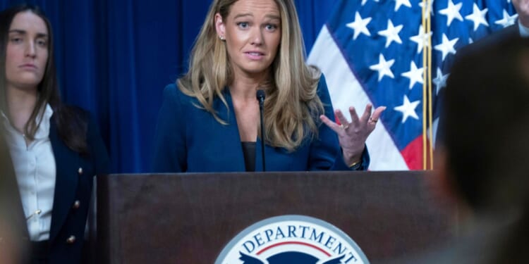 Obama-appointed judge under fire for sentence of illegal immigrant