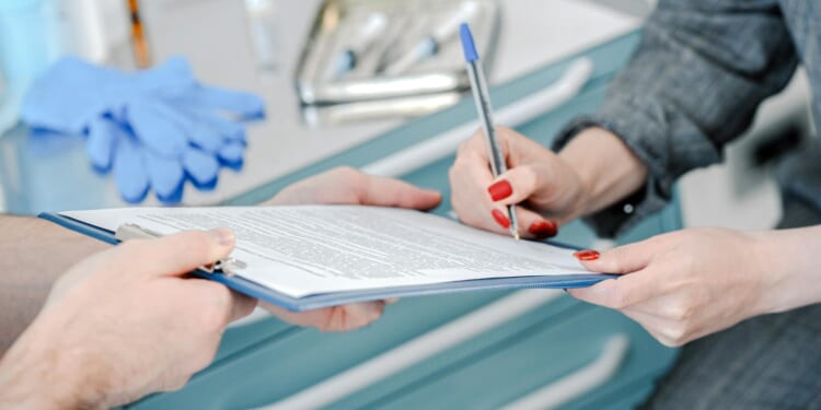 Obamacare Exchange Kept 9 Out Of 10 Fakers Enrolled