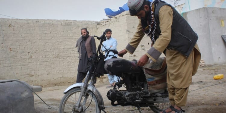 Overnight exchange of fire along the Afghan-Pakistan border kills 5