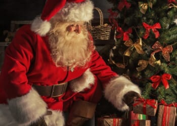 Philadelphia Democrats' Christophobic 'holiday tree' ceremony