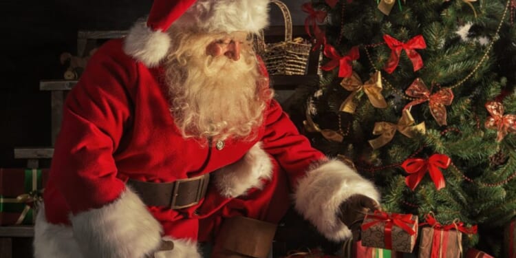 Philadelphia Democrats' Christophobic 'holiday tree' ceremony