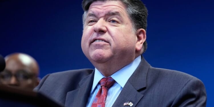 Pritzker 'eroded public trust' in public health