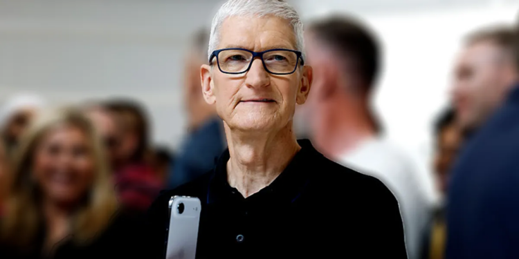 ROTTEN APPLE? Top execs bail on CEO Tim Cook as woked-up tech giant fumbles lead