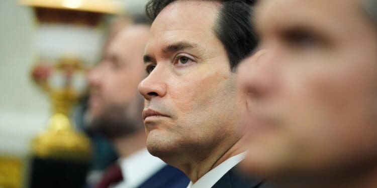 Rubio scolds Maduro government as ‘not legitimate’ and calls it a ‘transhipment organization’