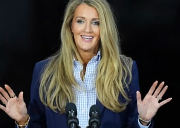 SBA head Loeffler says agency pausing grants to Minnesota over fraud