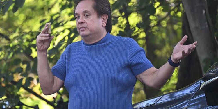 'Stone cold LOSER' George Conway mounts New York congressional run — as a Democrat