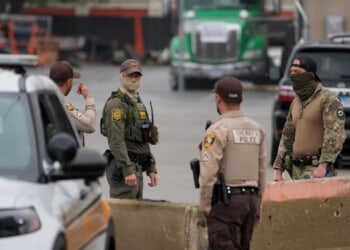 Supreme Court denies Trump bid to deploy National Guard to Chicago