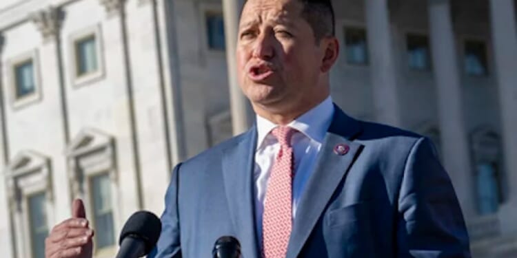 Thousands of Border Patrol supervisors may soon be eligible for overtime pay