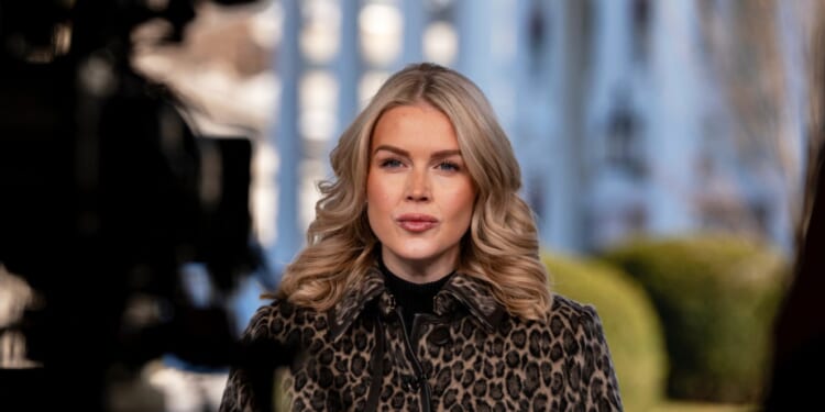 Trump 'absolutely' wants to revoke citizenship of Somalis who committed fraud in Minnesota: Leavitt