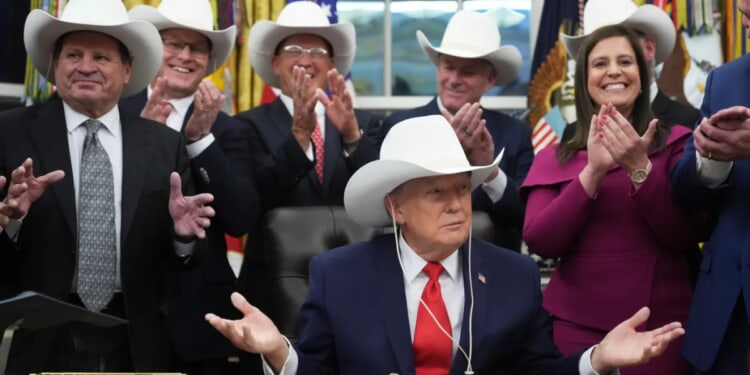 Trump dons cowboy hat with 'Miracle on Ice' Olympic hockey team