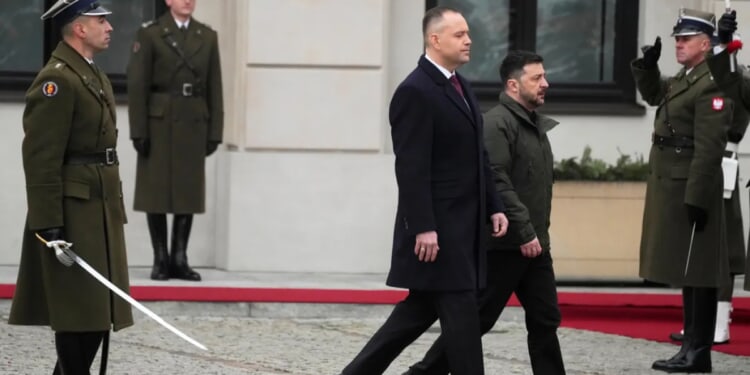 US offers to hold peace talks with Ukraine and Russia: Zelensky