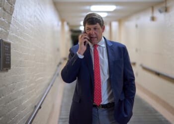 Watchdog signed up for fraudulent Obamacare plans with ease