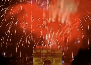 Paris and London Cancel Fireworks Viewings Due to Fear of Islam