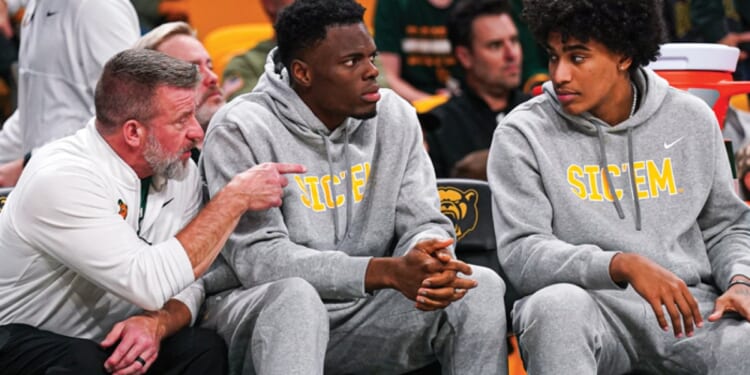 No-rules college basketball