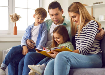 Why Parents Should Read to Their Kids
