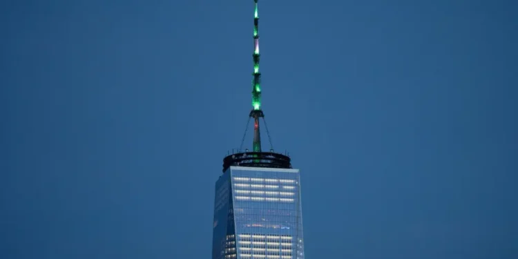 World Trade Center Lit Up Green to Keep Muslims From Flying Planes Into It Again