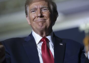 Trump has an 'iron grip' on the Republican Party, says CNN analyst — even with minor dissent on Venezuela