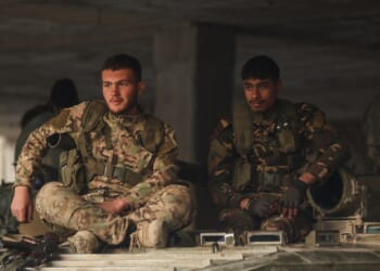 US struggles to rein in Syrian allies as Kurds and government come to blows