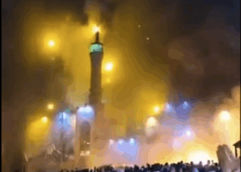 Islamophobic Iranian Protesters Burn Mosques