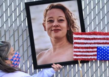 WATCH: Bystander video captures Renee Good protest kickoff — and it’s not grassroots at all