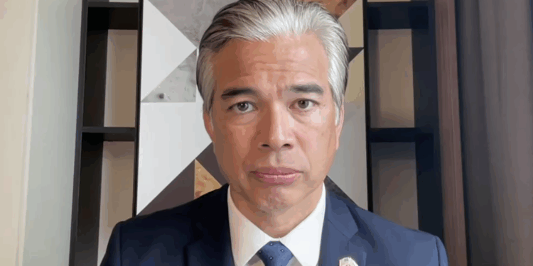 CA AG Won't Run for Gov to Focus on Fighting Trump, Avoiding Prison