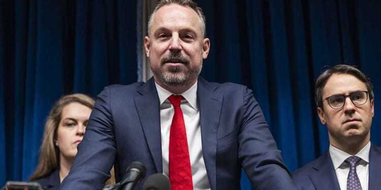 Trump-appointed prosecutor who uncovered Somali fraud in Minnesota resigns