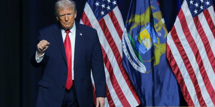 Trump says he will cut federal funds to sanctuary cities and states — beginning in 3 weeks