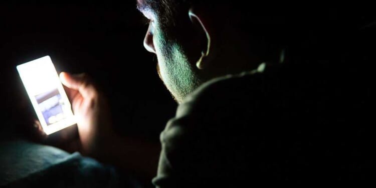 How to limit your screen time NOW — before it ruins your life