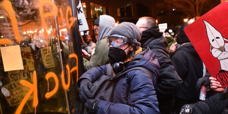 Democrats — the party of lawbreaking