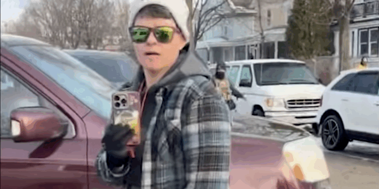 Leftists Play-Acting At Revolution Are Mad The Cops Won’t Play Along