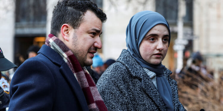 Trump Administration Notches a Win in Deportation Drive