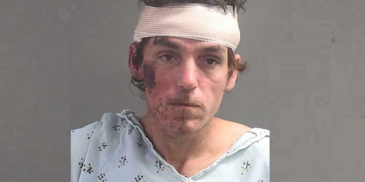 Homeless man allegedly choked 13-year-old at school bus stop until Good Samaritan beat his face with a toolbox