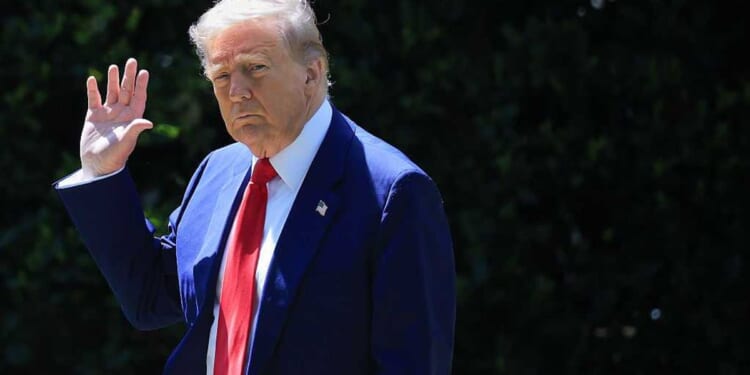 US formally ditches World Health Organization