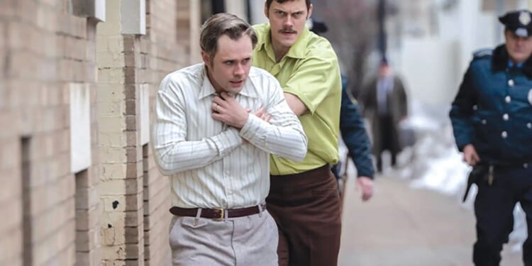 Don’t kill the mortgager: Review of ‘Dead Man’s Wire’