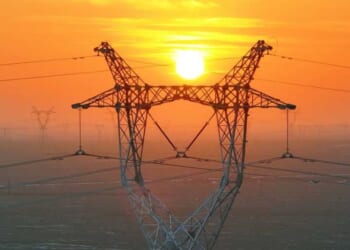 Tomahawks look tough. Grid disruption actually wins.