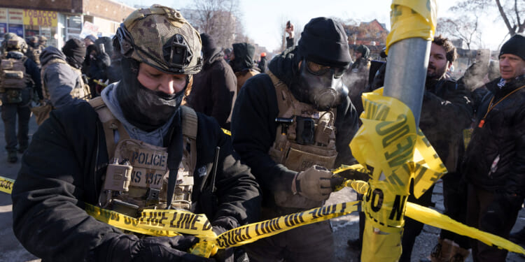 Trump Administration Already Undermining Probe of Alex Pretti’s Death