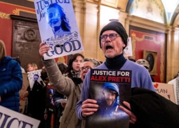 CAIR leads anti-ICE protest outside office of Tim Walz at Minnesota state capitol