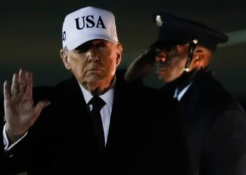 Air Force One turns back after 'minor electrical issue' en route to Davos