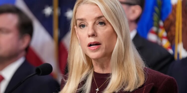 Bondi offers path to 'end chaos' in Minnesota in letter to Walz