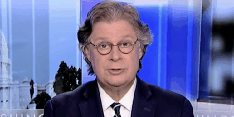 Byron York says Trump should focus on the economy ahead of midterm elections