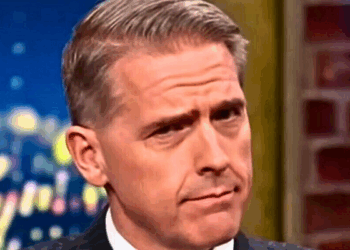 CNN Faces Staff Backlash Over Scott Jennings Conservative Commentary On-Air