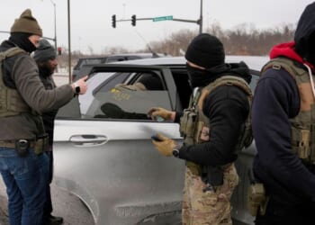 DHS releases video of Renee Good blocking traffic before ICE shooting
