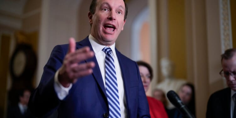 Democrats’ judicial warrant requirement is backdoor amnesty