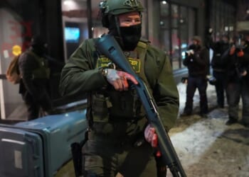 Ecuadorian Consulate repels 'attempted incursion' by ICE officer in Minneapolis