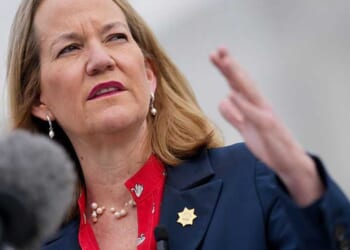 'Going to get someone killed': Democratic AG shocks with talk about shooting ICE agents in 'stand your ground' Arizona