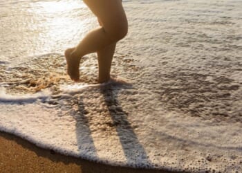 Grok, can you stop putting women in bikinis?