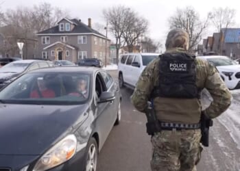 ICE Agent Renee Good Hit With Her Car Suffered Internal Bleeding